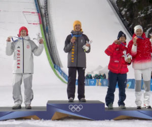 Kacper Tomasiak odebrał medal IO