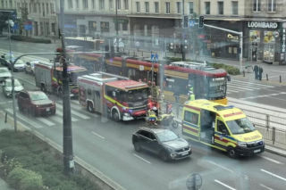 Wypadek 19-latki na hulajnodze w Warszawie