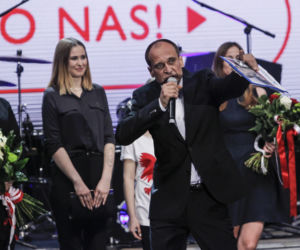 KUKIZ ZARABIA WIĘCEJ NIŻ PREZYDENT