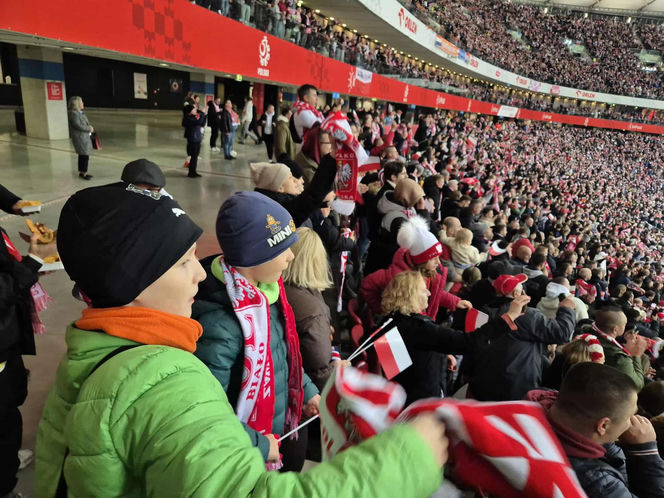 Tłumy na PGE Narodowym w Warszawie! Tak kibicowaliście podczas meczu Polska - Holandia