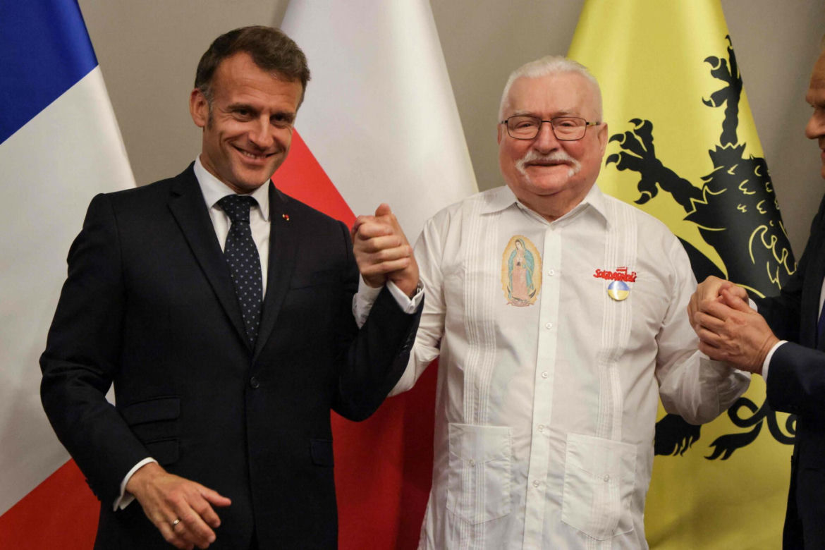 Macron i Wałęsa w Gdańsku. Te zdjęcia mówią więcej niż tysiąc słów