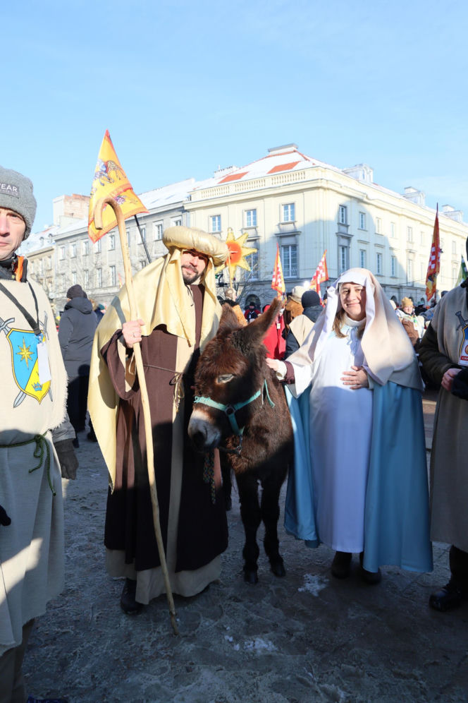 Dziś Święto Trzech Króli. Ulicami Warszawy przeszedł orszak