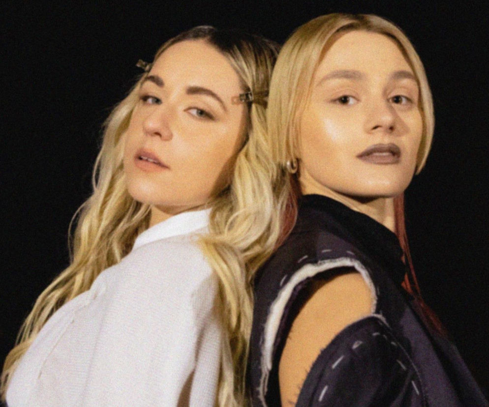 Paula Roma i Rosalie. we wspólnej piosence! O czym jest utwór Przez przypadki? 