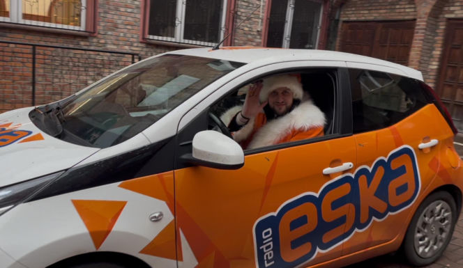 ESKA UBIERZE CI CHOINKĘ 2025