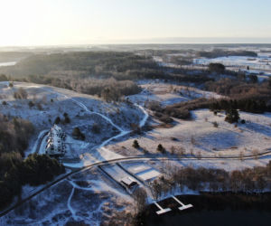 Śnieg przykrył Warmię i Mazury. Pogoda płata figle