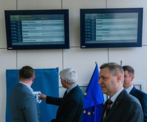 Wasilków. Otwarto nowy dworzec kolejowy, w całości zasilany energią z paneli fotowoltaicznych