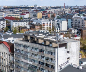 Blok przy Targowej 42 w Warszawie