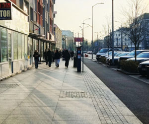 Ławki zniknęły z Alei Niepodległości