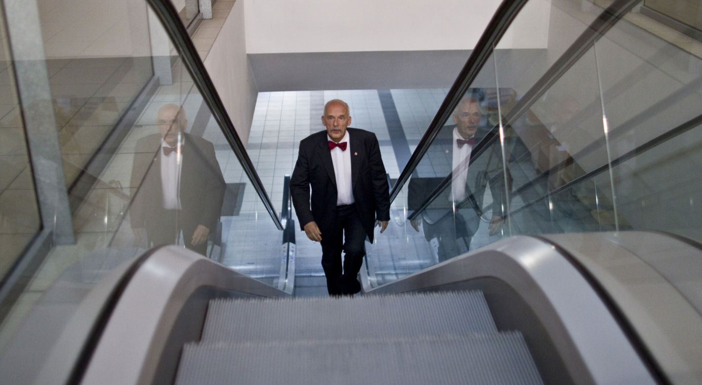 Janusz Korwin-Mikke skończył 80 lat. Tak się zmieniał