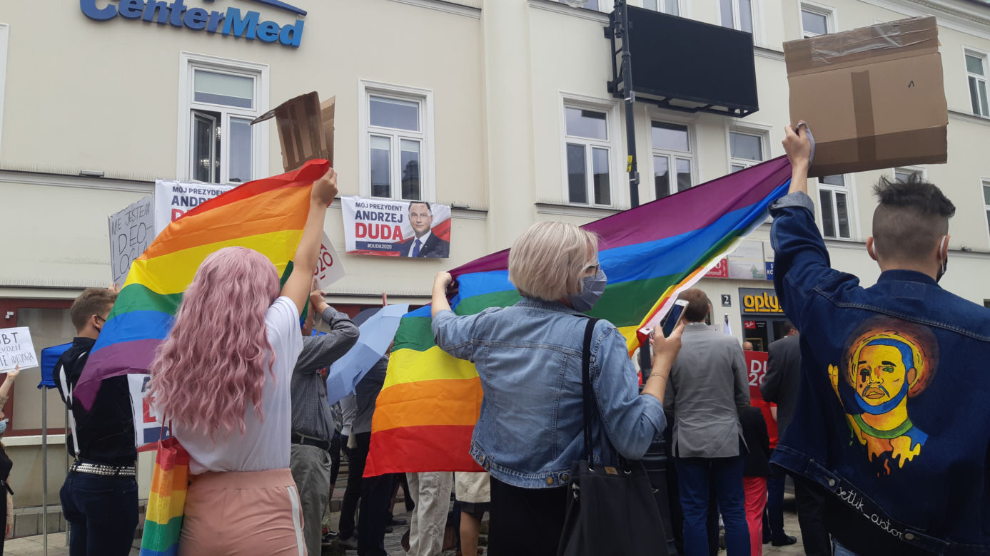 LGBT to nie ideologia - protest podczas wizyty Beaty Szydło