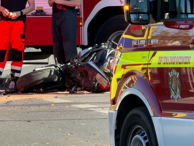 Dwa śmiertelne wypadki na drogach Mazowsza. Rowerzysta i motocyklista zginęli po potrąceniu