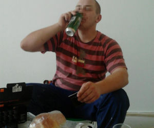 ZMARŁ W BAGAŻNIKU