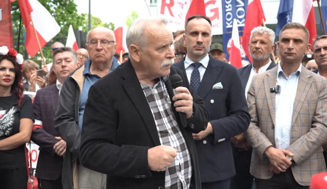 Manifestacja ROG w Warszawie. Żądali reparacji
