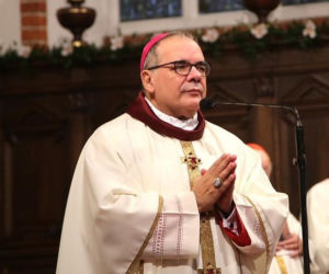 Abp Filipazzi: życie ludzkie zasługuje na absolutny szacunek od pierwszego momentu 