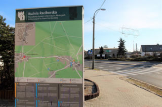 To jedno z najpiękniejszych miast na Śląsku. Produkowano w nim części do samolotów, a w PRL-u było wsią