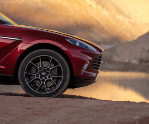 Aston Martin DBX (2020)