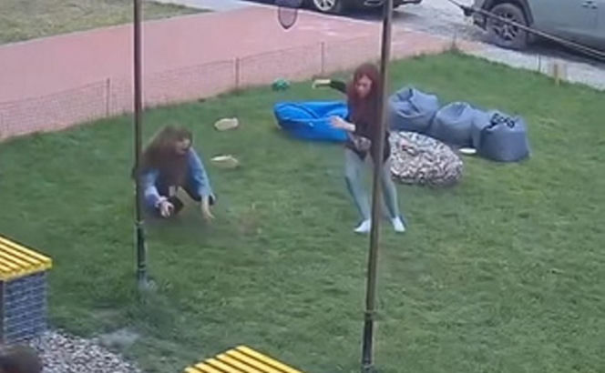 Mocne nagranie z Ukrainy. Ludzie siedzieli w kawiarni, gdy spadły pociski