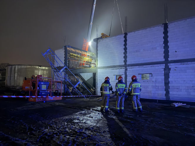 Zawalił się strop stacji uzdatniania wody! Trzy osoby poszkodowane