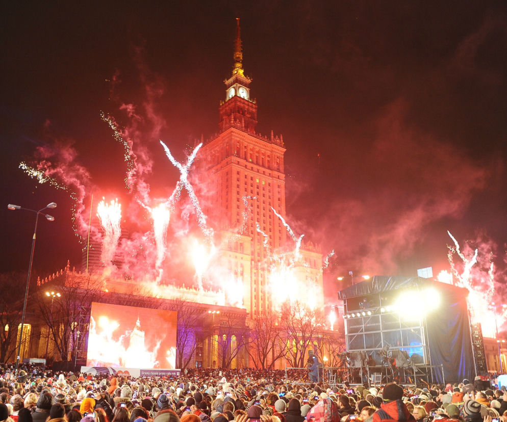 WOŚP 2016 Warszawa: koncert przed PKiN i światełko do nieba