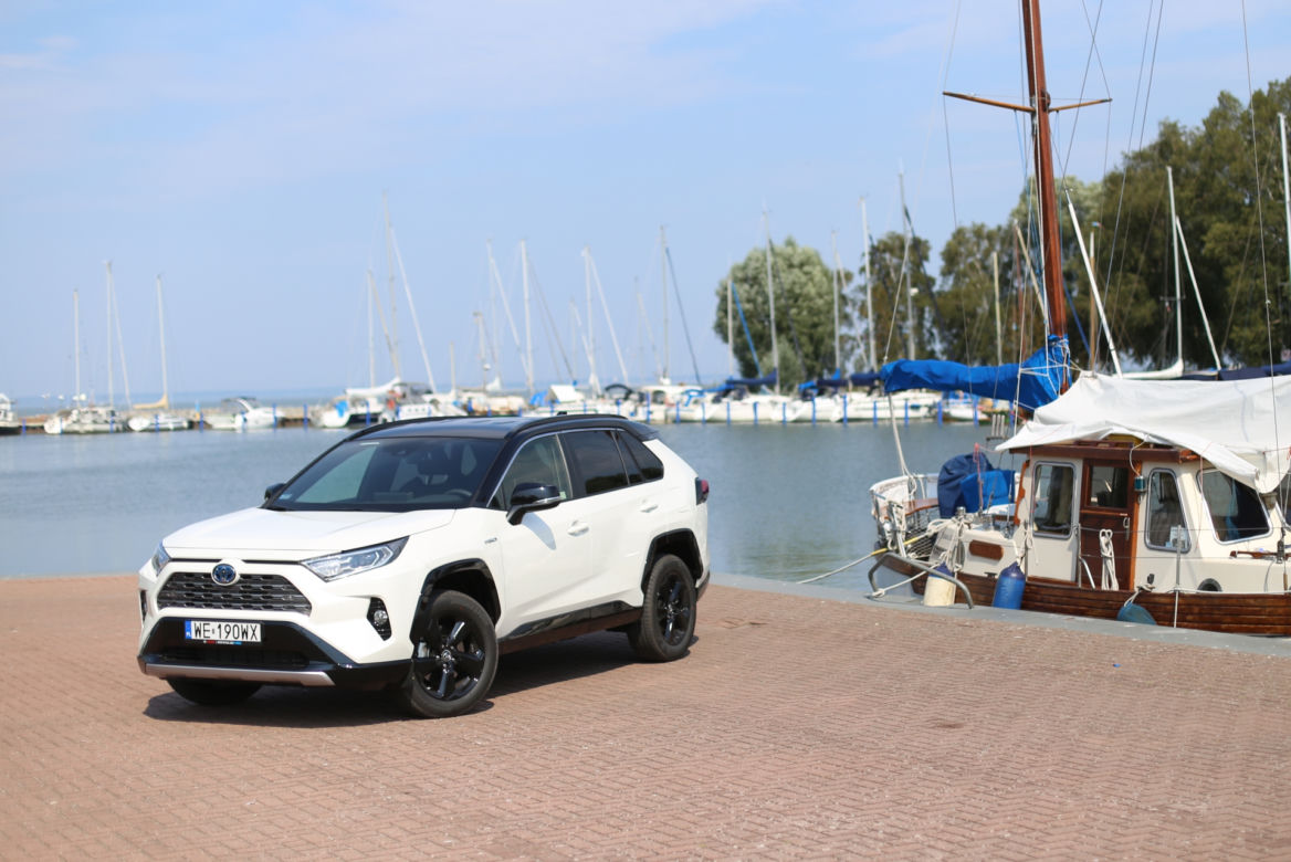 Toyota RAV4 2.5 Hybrid Dynamic Force 222 KM AWD-i e-CVT