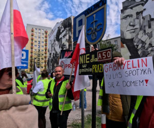 Dramat setek rodzin pod Warszawą! Nowa autostrada zburzy ich domy?! „Żyjemy na bombie”