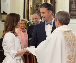 Pierwsza miłość odc. 2123. Aneta (Maria Pakulnis), Marek (Maciej Tomaszewski), Kinga (Aleksandra Zienkiewicz), Artur (Łukasz Płoszajski)