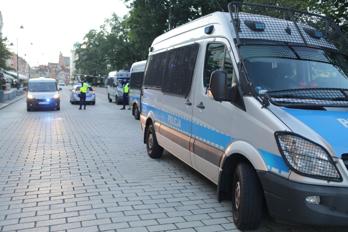 Pocisk w centrum Warszawy. Ewakuowano ponad 1000 osób