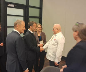 Macron i Wałęsa w Gdańsku. Te zdjęcia mówią więcej niż tysiąc słów