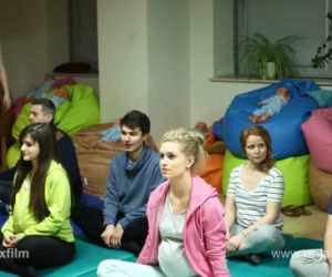 M jak miłość odc. 1142. Natalka (Marcjanna Lelek), Ewa (Dominika Kluźniak), Marek (Kacper Kuszewski)