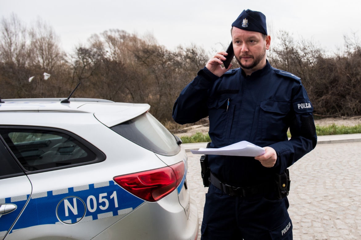 Koronawirus w Trójmieście. Tak policjanci sprawdzają czy przestrzegasz kwarantanny