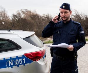 Koronawirus w Trójmieście. Tak policjanci sprawdzają czy przestrzegasz kwarantanny