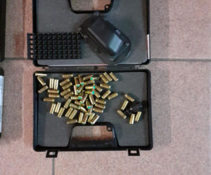 Pod Tarnowem znaleziono nielegalny ARSENAŁ BRONI. 50-letni fan militariów z zarzutami