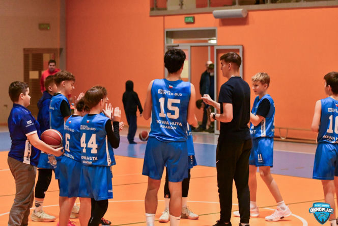 Oknoplast Basket w Stowarzyszeniu Krakowska Koszykówka Młodzieżowa
