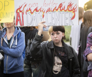 Protest w Piasecznie przeciwko Data Center
