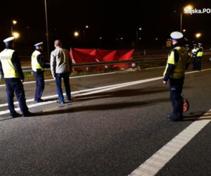20-letni motocyklista ROZTRZASKAŁ SIĘ o bariery