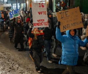 Tysiące ludzi protestują przeciwko działaniom ICE