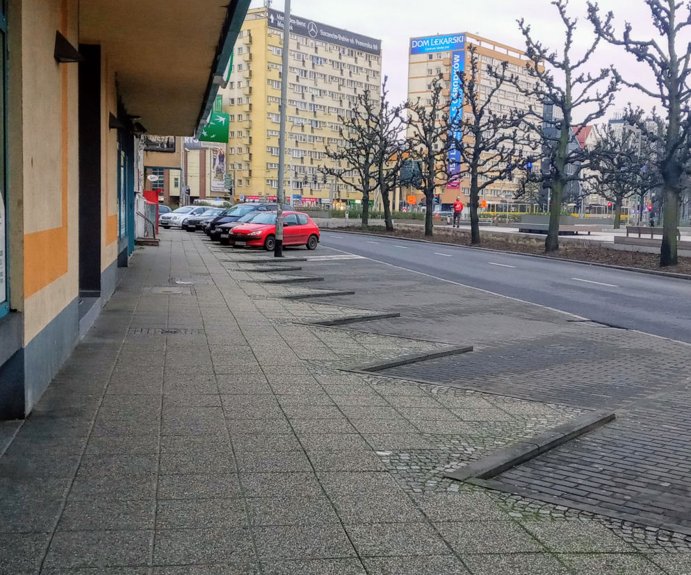 Puste ulice w Szczecinie