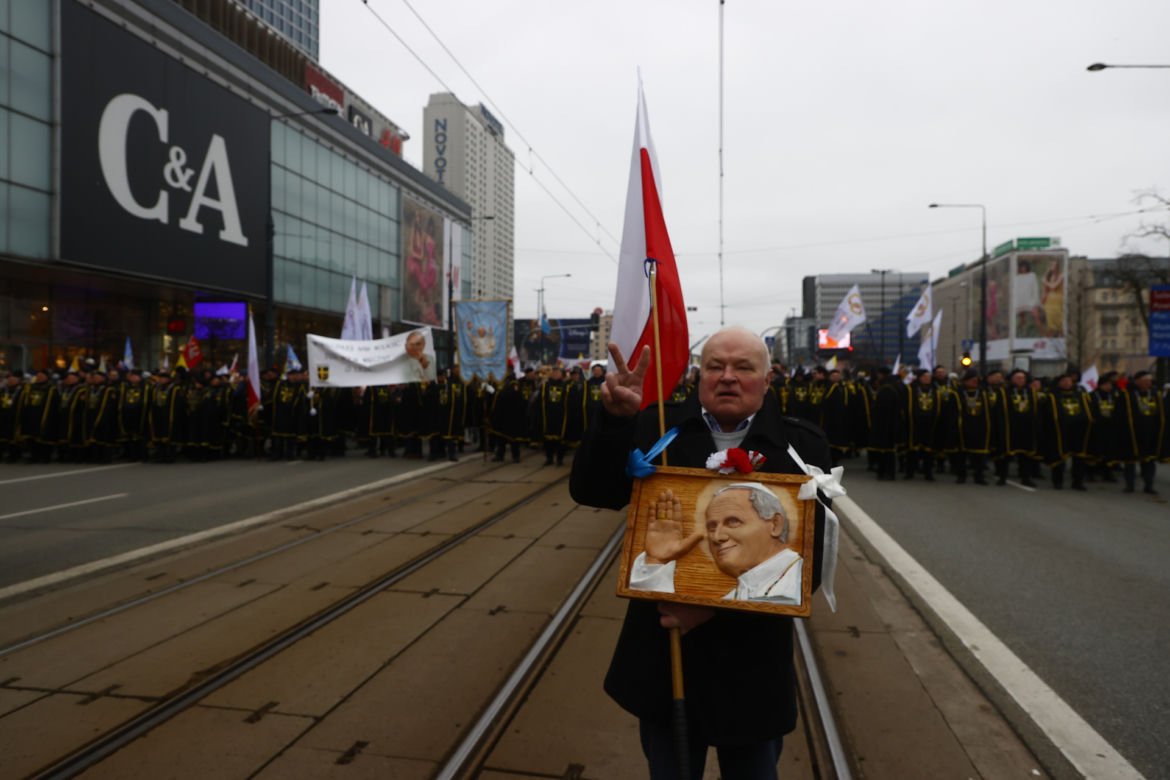 Narodowy Marsz Papieski w Warszawie