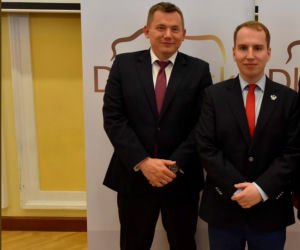 Andruszkiewicz ściąga narodowców do resortu?!