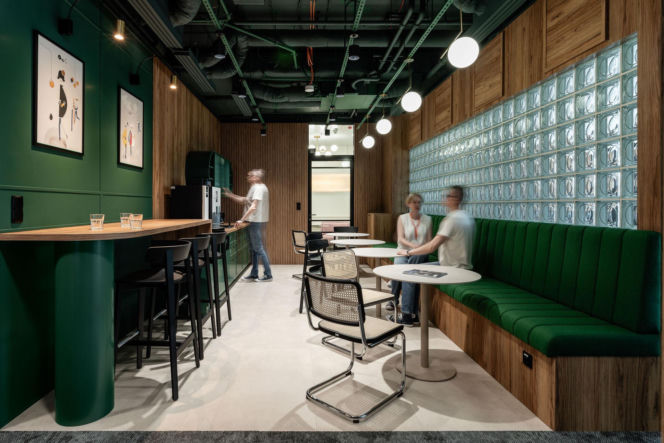 Nowa siedziba KRUK we Wrocławiu; projekt przestrzeni wspólnych: BIT CREATIVE