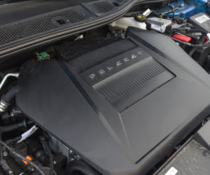 Peugeot e-208 GT