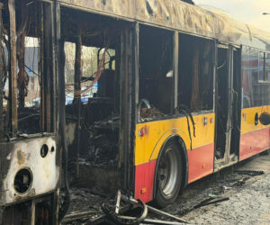 Pożar autobusu Miejskiego na Wawrze