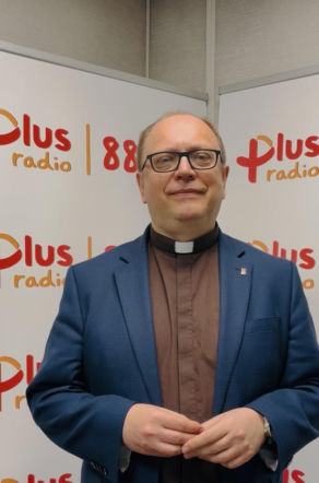 Gość Radia Plus o Sztucznej inteligencji  i encyklice papieża Leon XIV