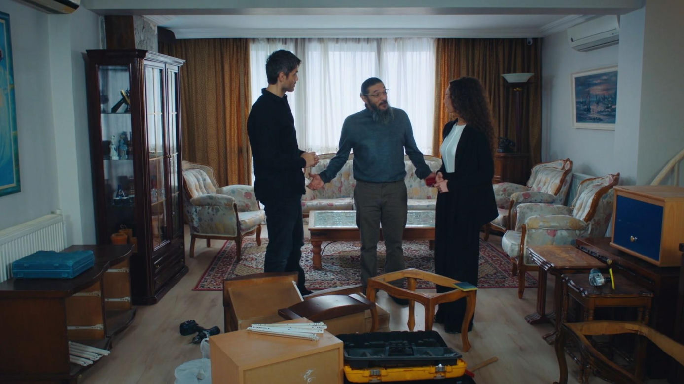 Dziedzictwo, odc. 910. Nana, Poyraz, Tekin