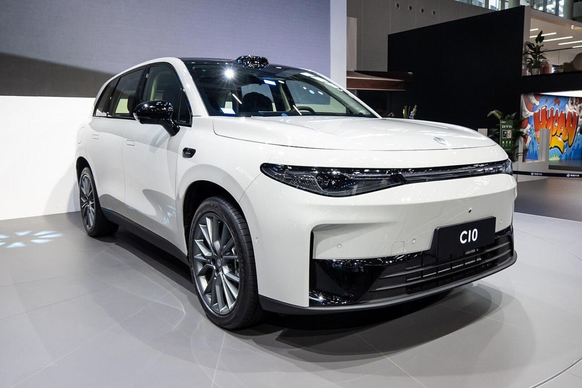 Leapmotor C10