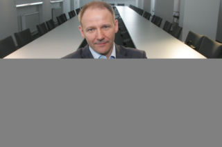 Posłowie wylatali 13 mln złotych!!!