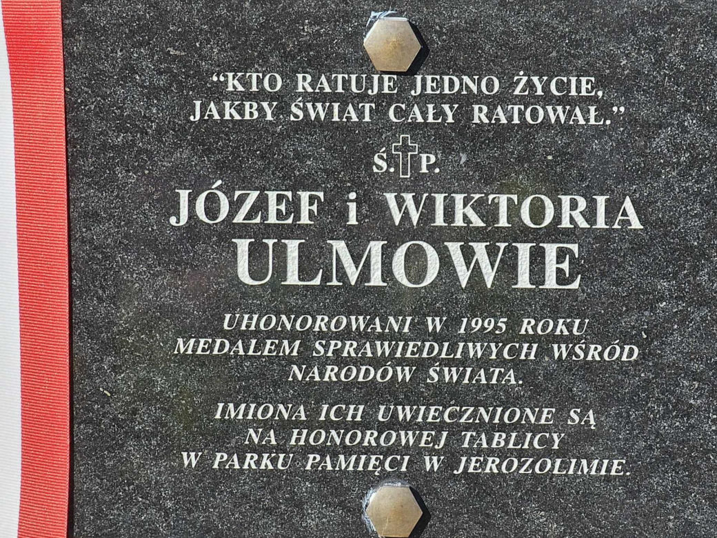 Grób Rodziny Ulmów z Markowej