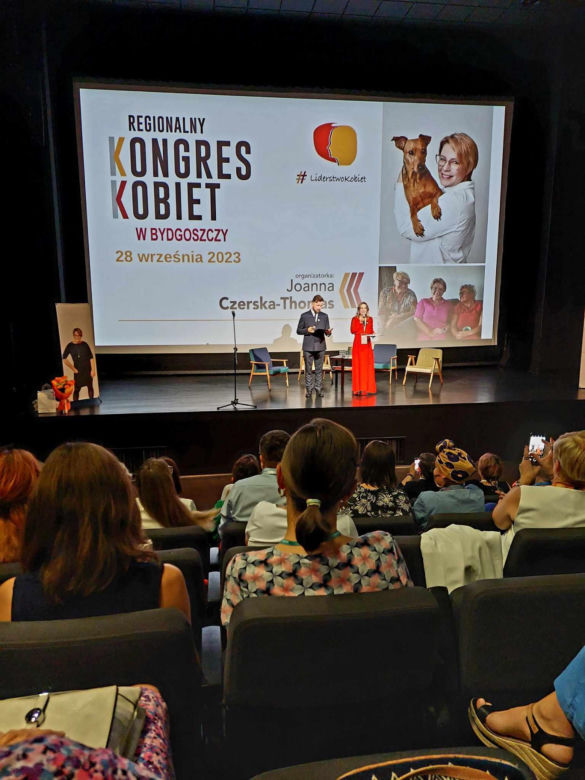 W Bydgoszczy trwa Kongres Kobiet. Na scenie przedsiębiorczynie i społeczniczki. Jest też Katarzyna Bosacka [GALERIA]