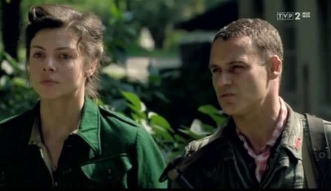 Czas honoru Powstanie odc. 7. Władek (Jan Wieczorkowski), Ruda (Karolina Gorczyca)