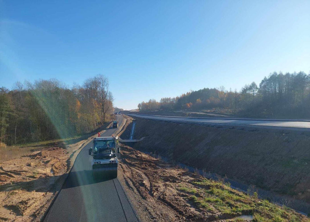 Półmetek na budowie obwodnicy Wąchocka - nowe zdjęcia z terenu budowy!